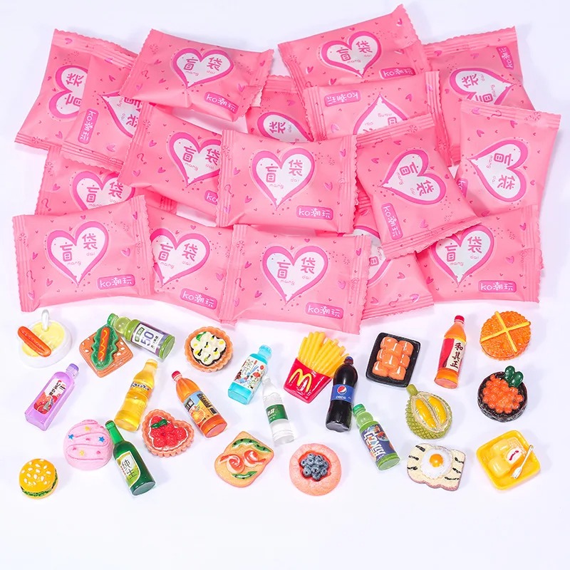 /Random Style Bag Miniature Fo - Food Day Snacks recensie en prijs