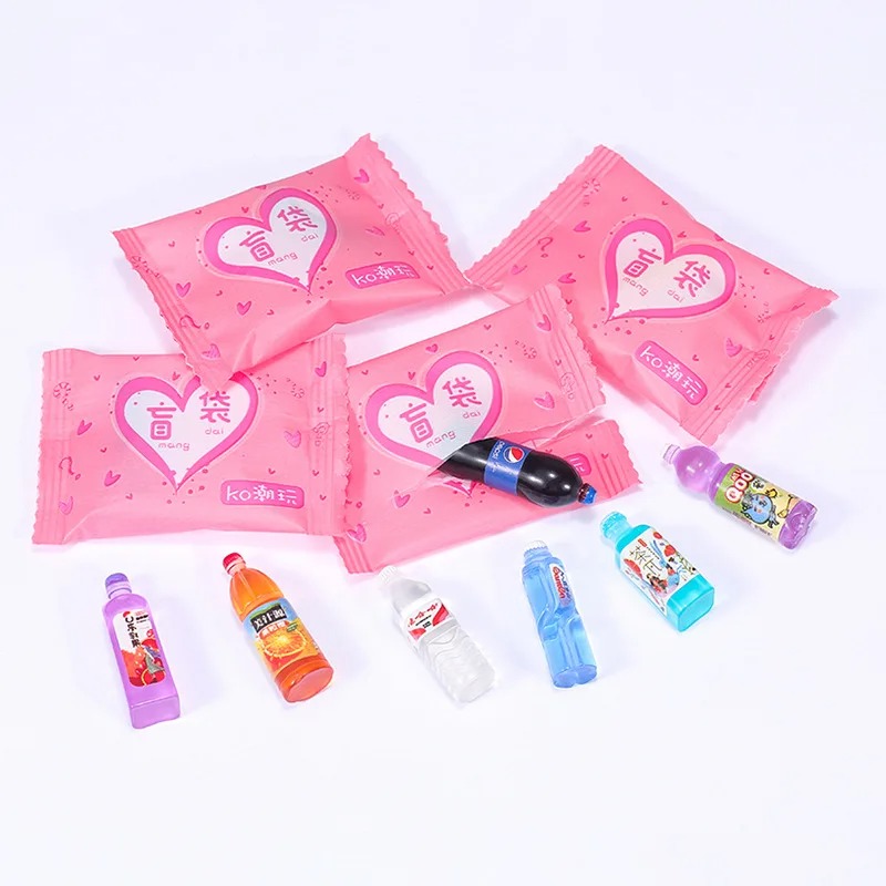 /Random Style Bag Miniature Fo - Food Day Snacks recensie en prijs
